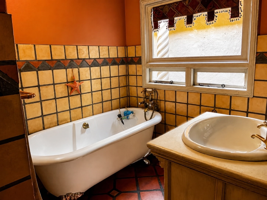 4 Bedroom Property for Sale in Wilkoppies North West
